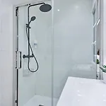 San Martin By Basque Homes Сан-Себастьян